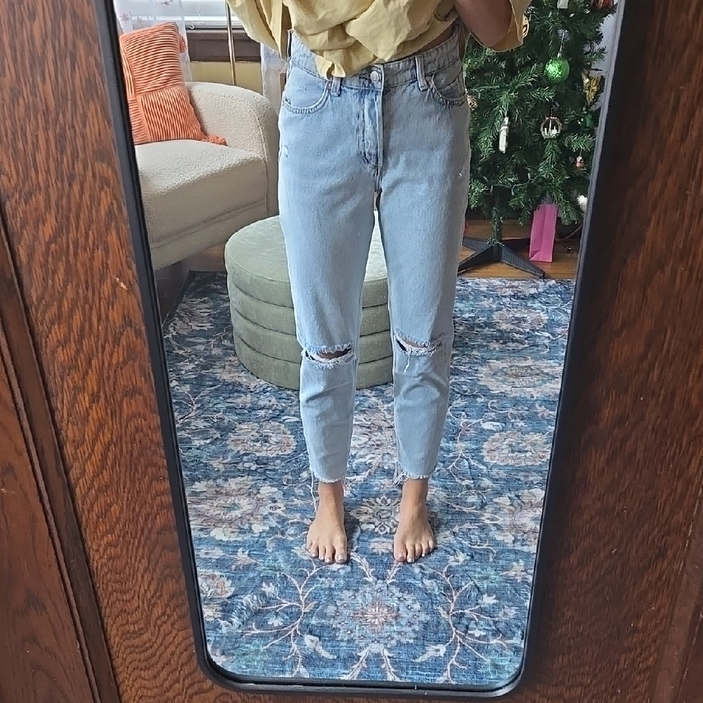 Light Blue Distressed Women's Jeans